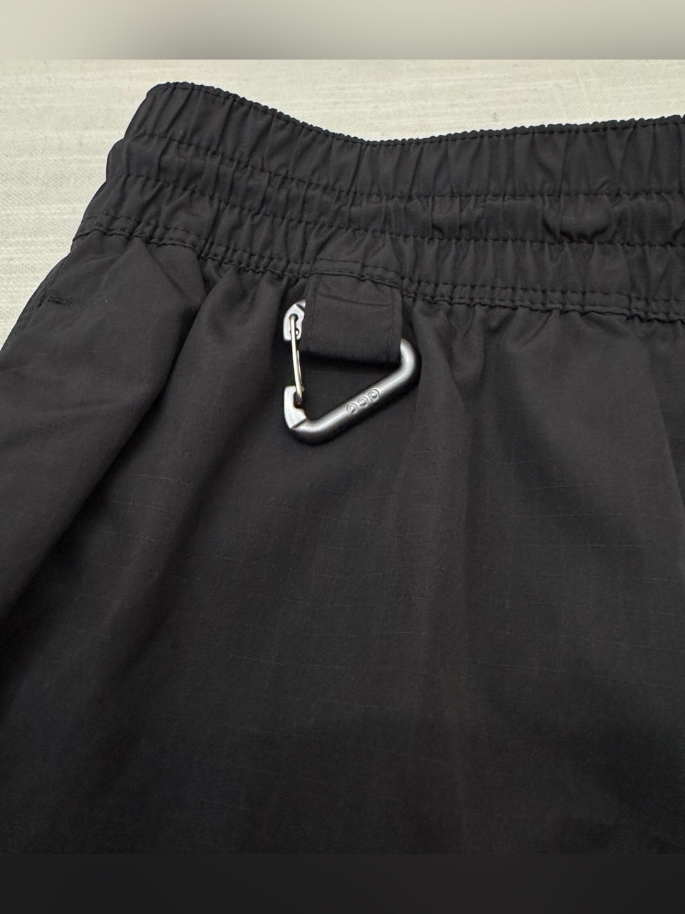 Nike ACG Repel Ripstop Shorts Womens Small Black Loose Fit Mid Rise HJ0263-010 - Picture 3 of 16